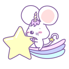 Rat with unicorn cosplay