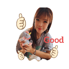 開心的雅玲寶貝