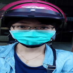  Please wear a helmet when cycling