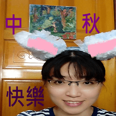 Make rabbit ear hair loops yourself