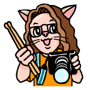 Drumming cat Bea!! GoodJob!!
