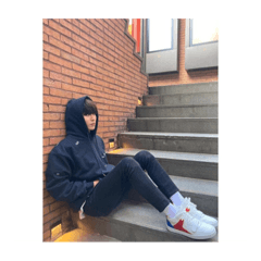 為什麼書俊這麼帥(⁎⁍̴̛ᴗ⁍̴̛⁎)