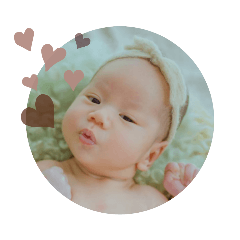 王乖寶♡滿月萌萌照