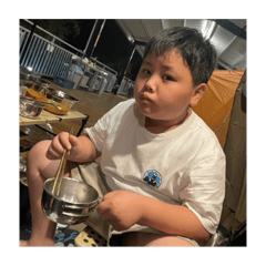 Cute fat_20231130001140 – LINE stickers | LINE STORE