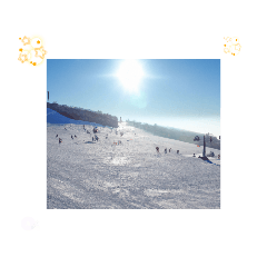 A quiet world ski resort with fresh snow