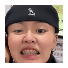 笨笨李雅筑