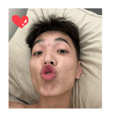 大家好我是李柏逵