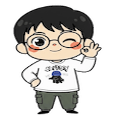 Boy with glasses(japan)