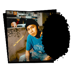 A crazy guy and a silly cat_1