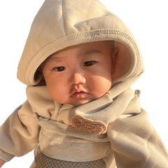 The moody little phumjai.