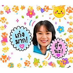 Pink-Haired Girl Cheer Up_20260424191749