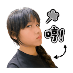 不是性感小蟑螂是賽妮娜啦！