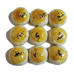 yolk pastry / pastries