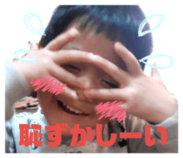156927590