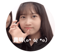 183051121
