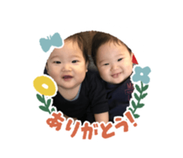 284698946