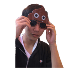285054373