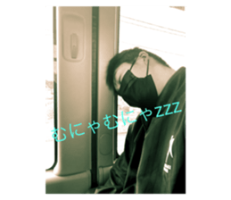 404700208