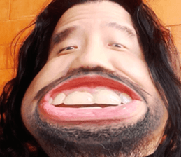 472763575