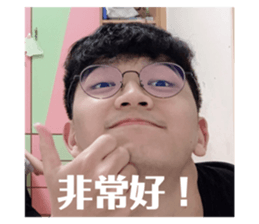485562562