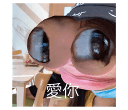 527594568