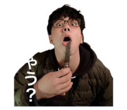 552643253