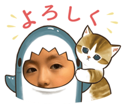 553563771