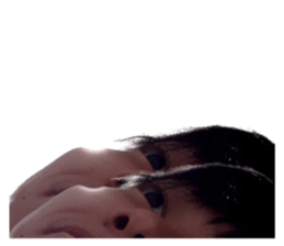 553774818
