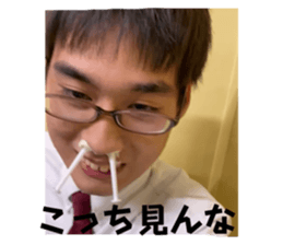 555582493