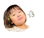 556069099