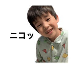 556827069