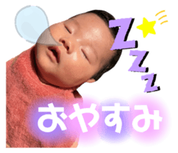 557426600