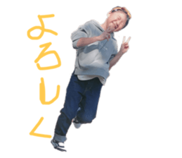 557913338