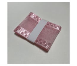 558427700