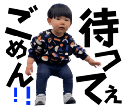 559024899