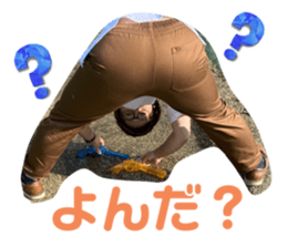 559363728