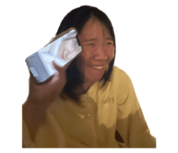560222968
