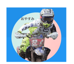 560334812