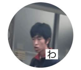 560751085