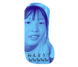 561559429