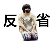 562760698