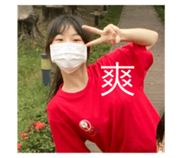 563272234