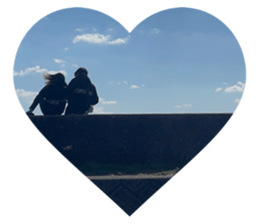 563395907