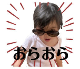 563422525