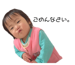 563460320