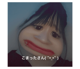 564821829