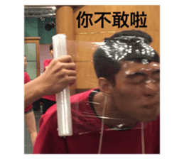 565902966
