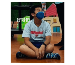 565977636