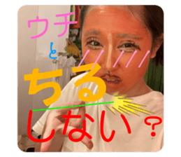569390695