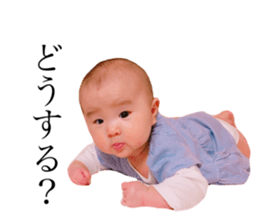 569545763